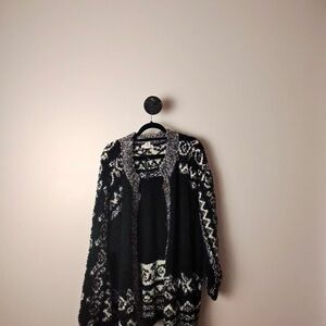 Torrid Black and White Knit Cardigan